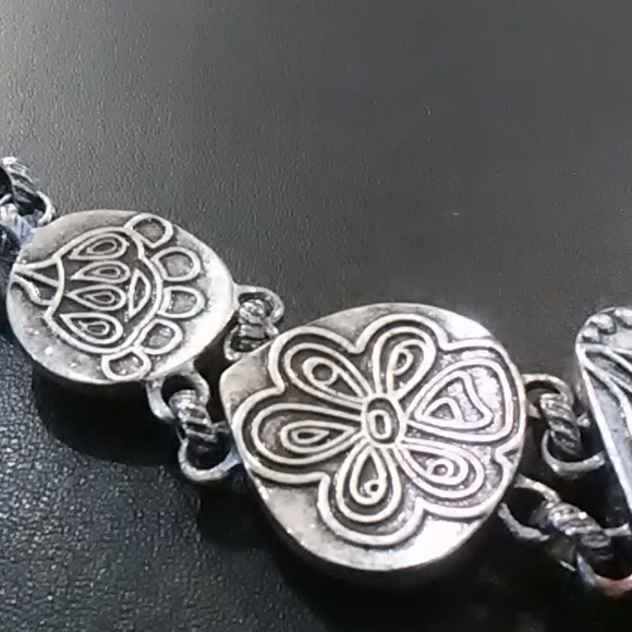 Lucky Brand Vintage Retired Bracelet - Picture 5 of 5